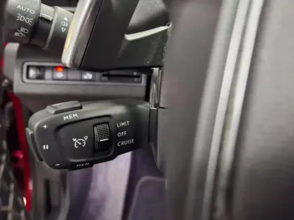 Photo 27 Peugeot 5008  BlueHDi 130ch S&S EAT8