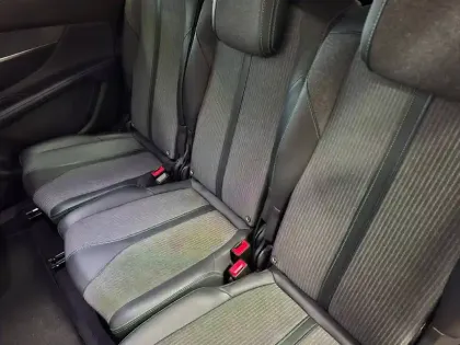 Photo 15 Peugeot 5008  BlueHDi 130ch S&S EAT8