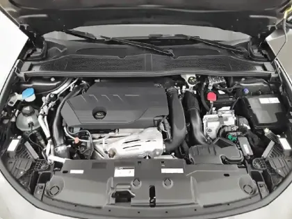 Photo 23 Peugeot 308  SW PHEV 180 e-EAT8