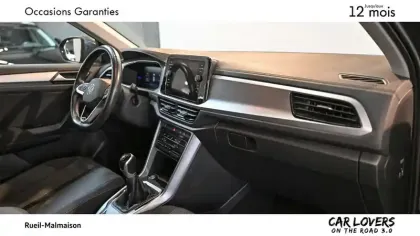 Photo 9 Volkswagen T-roc  1.0 TSI 110 Start/Stop BVM6