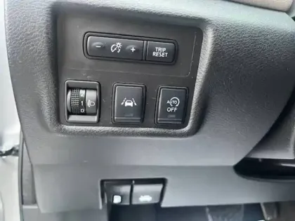 Photo 11 Nissan Micra  IG-T 92 Xtronic