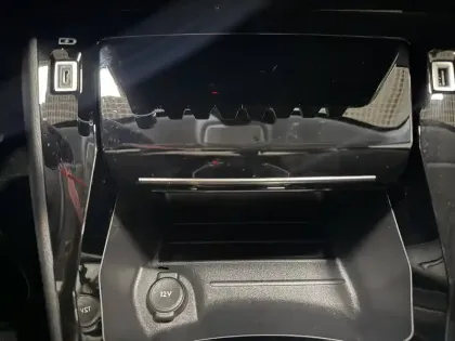 Photo 23 Peugeot 208  PureTech 100 S&S BVM6