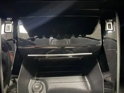 Photo 67 Peugeot 208  PureTech 100 S&S BVM6