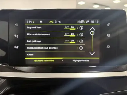 Photo 75 Peugeot 208  PureTech 100 S&S BVM6