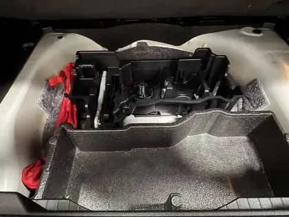 Photo 13 Peugeot 2008  PureTech 100 S&S BVM6