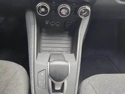 Photo 27 Renault Arkana  TCe 140 EDC FAP - 21B