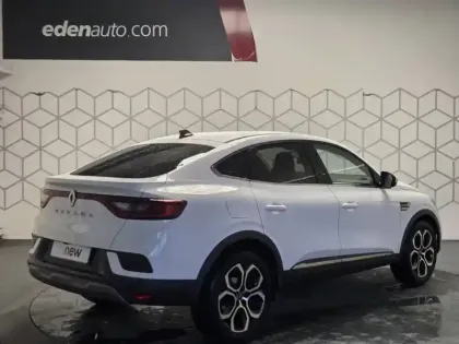 Photo 38 Renault Arkana  TCe 140 EDC FAP - 21B