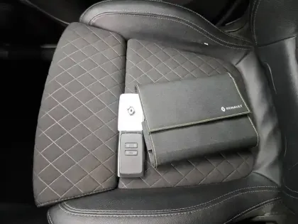 Photo 82 Renault Kadjar  Blue dCi 115