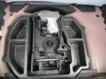 Photo 19 Peugeot 208  BlueHDi 100 S&S BVM6