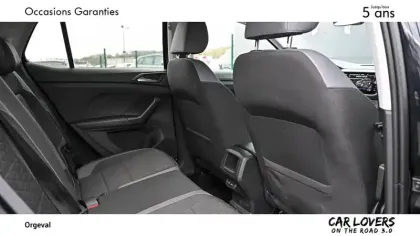 Photo 8 Volkswagen T-cross  1.0 TSI 110 Start/Stop DSG7