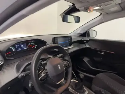 Photo 10 Peugeot 208  PURETECH 75 S&S BVM5