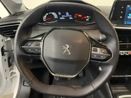 Photo 15 Peugeot 208  PURETECH 75 S&S BVM5