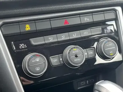 Photo 32 Volkswagen T-roc  1.5 TSI 150 EVO Start/Stop DSG7