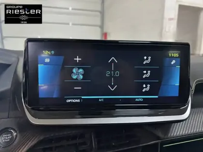 Photo 22 Peugeot 2008  Electrique 136 ch