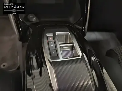 Photo 13 Peugeot 2008  Electrique 136 ch