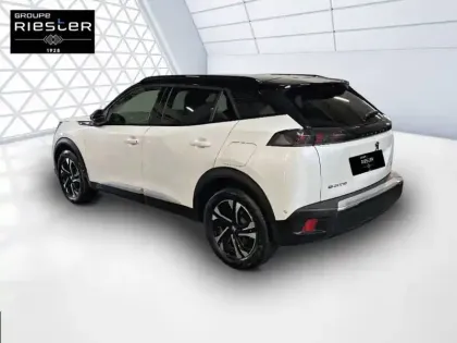 Photo 6 Peugeot 2008  Electrique 136 ch