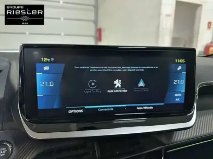 Photo 26 Peugeot 2008  Electrique 136 ch