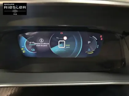 Photo 9 Peugeot 2008  Electrique 136 ch