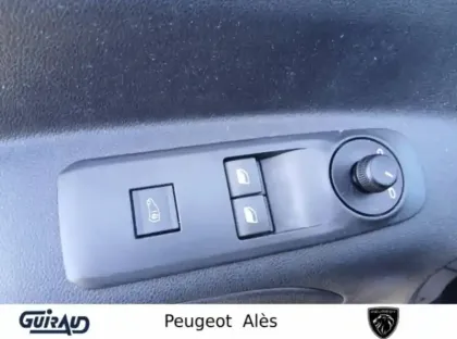 Photo 51 Peugeot Partner  FOURGON M 950 KG BLUEHDI 100 S&S BVM6