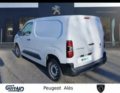 Photo 48 Peugeot Partner  FOURGON M 950 KG BLUEHDI 100 S&S BVM6