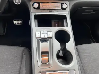 Photo 11 Hyundai Kona  Electrique 39 kWh - 136 ch