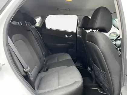 Photo 12 Hyundai Kona  Electrique 39 kWh - 136 ch