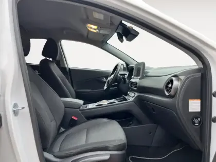 Photo 9 Hyundai Kona  Electrique 39 kWh - 136 ch