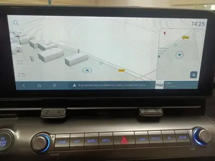 Photo 19 Hyundai Kona  Electrique 65 kWh - 217 ch