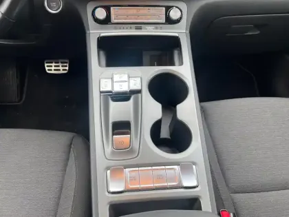 Photo 11 Hyundai Kona  Electrique 39 kWh - 136 ch