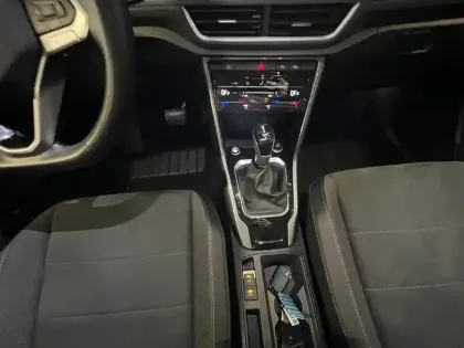 Photo 12 Volkswagen T-roc  1.5 TSI EVO 150 Start/Stop DSG7