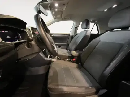 Photo 32 Volkswagen T-roc  1.5 TSI EVO 150 Start/Stop DSG7