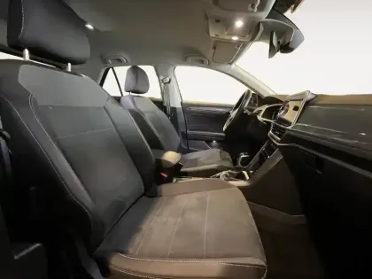 Photo 10 Volkswagen T-roc  1.5 TSI EVO 150 Start/Stop DSG7