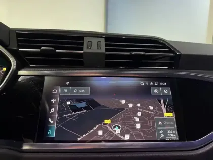 Photo 8 Audi Q3  45 TFSIe 245 ch S tronic 6