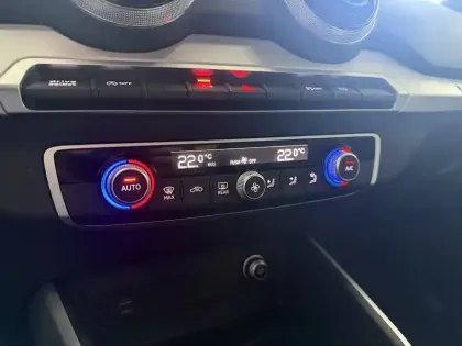 Photo 29 Audi Q2  35 TFSI 150 BVM6