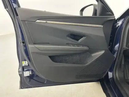 Photo 38 Renault Scenic  E-Tech electrique 220 ch grande autonomie