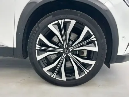 Photo 20 Renault Austral  E-Tech hybrid 200