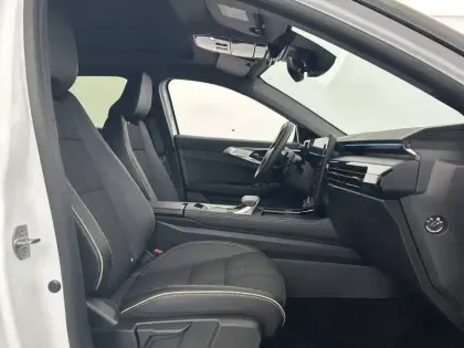 Photo 13 Renault Austral  E-Tech hybrid 200