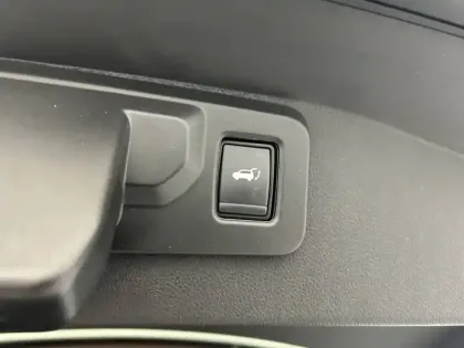 Photo 30 Renault Austral  E-Tech hybrid 200