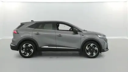 Photo 57 Renault Symbioz  E-Tech full hybrid 145