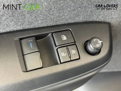 Photo 16 Toyota Yaris  Hybride 116h