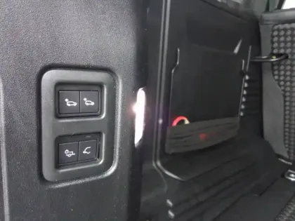 Photo 65 Land rover Defender  110 D240 BVA8