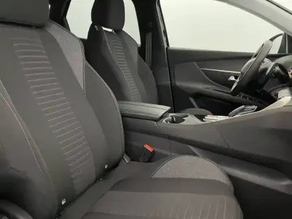 Photo 26 Peugeot 3008  BlueHDi 130ch S&S EAT8