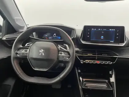 Photo 53 Peugeot 208  PureTech 100 S&S EAT8