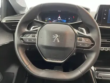 Photo 54 Peugeot 208  PureTech 100 S&S EAT8