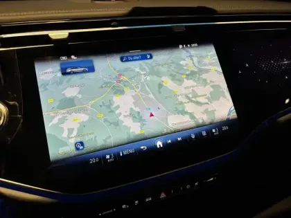 Photo 11 Mercedes Classe E  Break 300 de Hybrid EQ 9G-Tronic