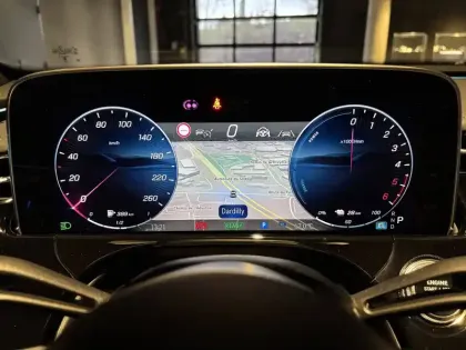 Photo 6 Mercedes Classe E  Break 300 de Hybrid EQ 9G-Tronic