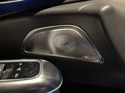 Photo 10 Mercedes Classe E  Break 300 de Hybrid EQ 9G-Tronic