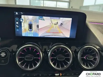 Photo 14 Mercedes GLA  200 d 8G-DCT