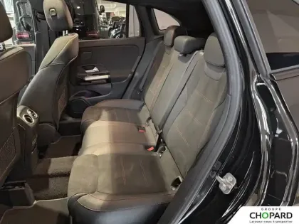 Photo 17 Mercedes GLA  200 d 8G-DCT