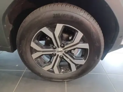 Photo 8 Dacia Bigster  Mild Hybrid 130 4x4